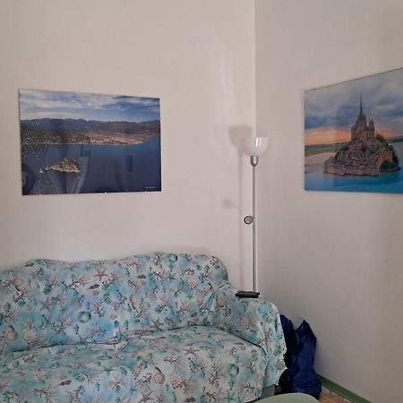 Apartamento Casa Di Andrea Albenga Exterior foto
